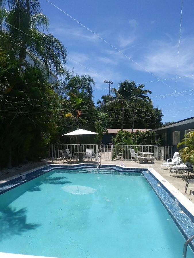 Gorgeous Beachy Chic Condo In Key Biscayne Miami Eksteriør billede