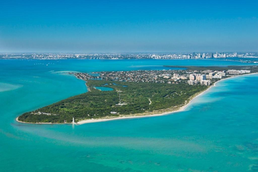 Gorgeous Beachy Chic Condo In Key Biscayne Miami Eksteriør billede